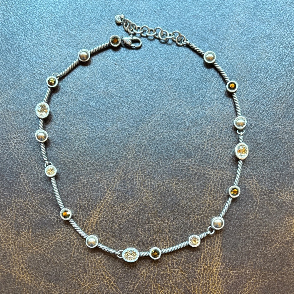 Elegant Silver Women’s necklace with brown and gold tone jewels